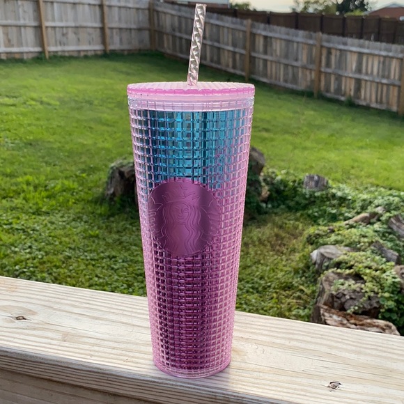 Starbucks 2021 Summer Tumbler * LIMITED ADDITION* - Picture 1 of 5